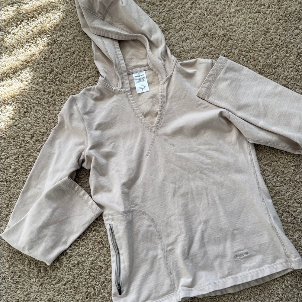 Women’s Beige Hoodie by Patagonia